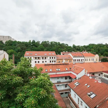 Dalimil Отель 3*